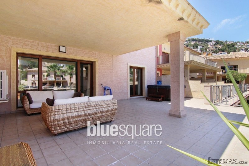 2-Bedroom 2 Bathroom Luxury Apartment - 2