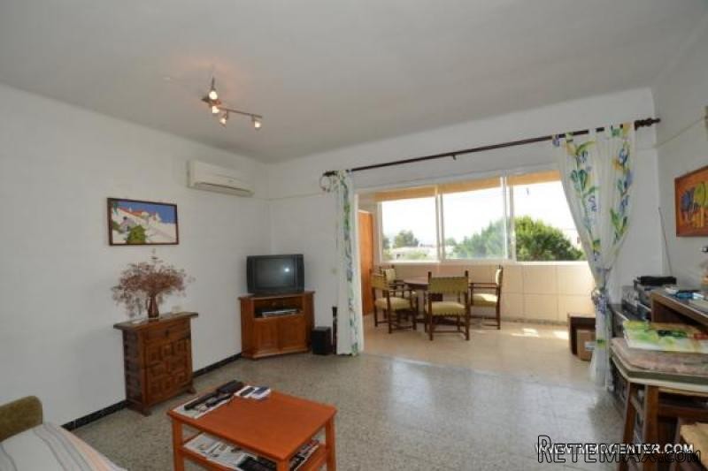 ROSES MAS BUSCA: Nice apartment in calm..