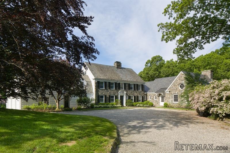 6 bedroom House For Sale: 20 Rock Hill..
