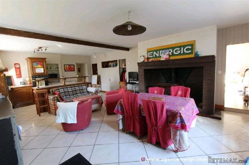 Ref 29024 : Maison Situee Entre Vergt.. - 2