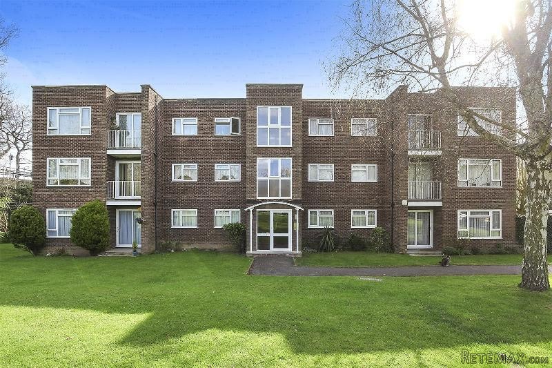 Property - London - For Sale