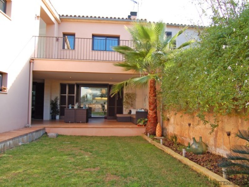 Renovated Townhouse In Algaida