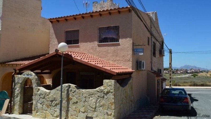 Resale · Townhouse · Spain · Costa Bl..