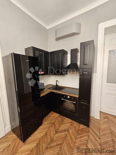 Novonamješten 2S+DB, Centar-najam - 3