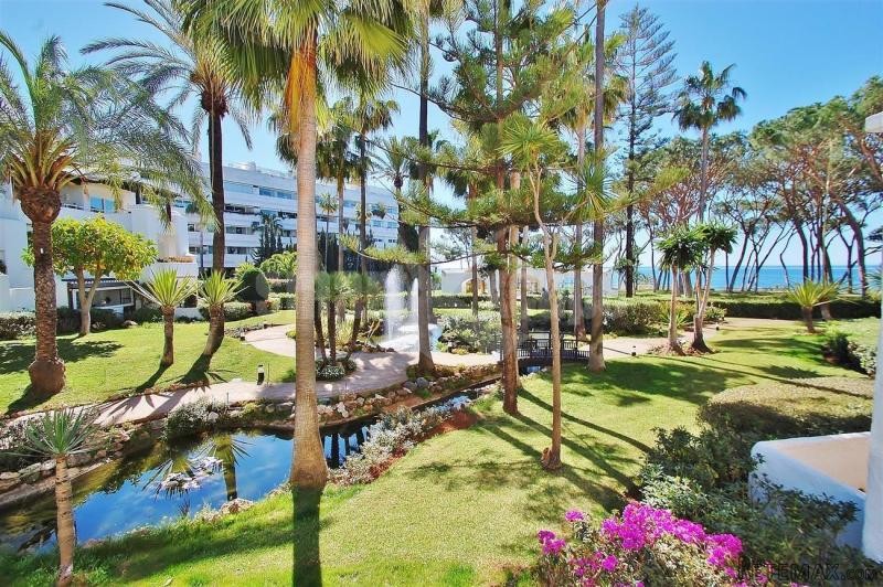 Apartment For Sale In Golden Mile..
