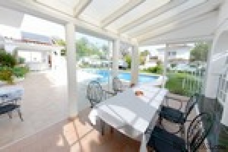 6 Bedrooms - Villa - Malaga - For Sale - 2