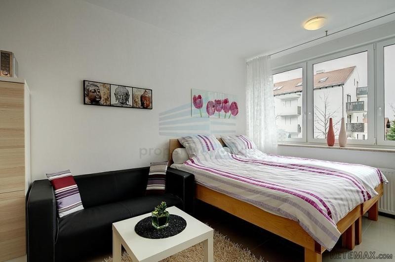 Sehr schones mobliertes 1-Zimmer..