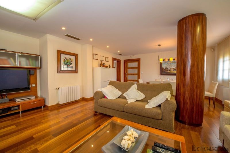 5 Bedrooms - Villa - Alicante - For Sale - 2