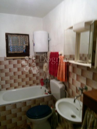 Samostojeća kuća u oazi mira - 7