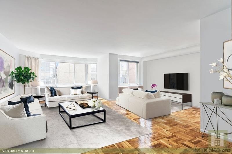 1 bedroom Apartment For Sale: 530 EAST..