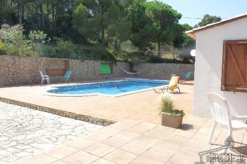 4 Bedrooms - Villas - Girona - For Sale - 2