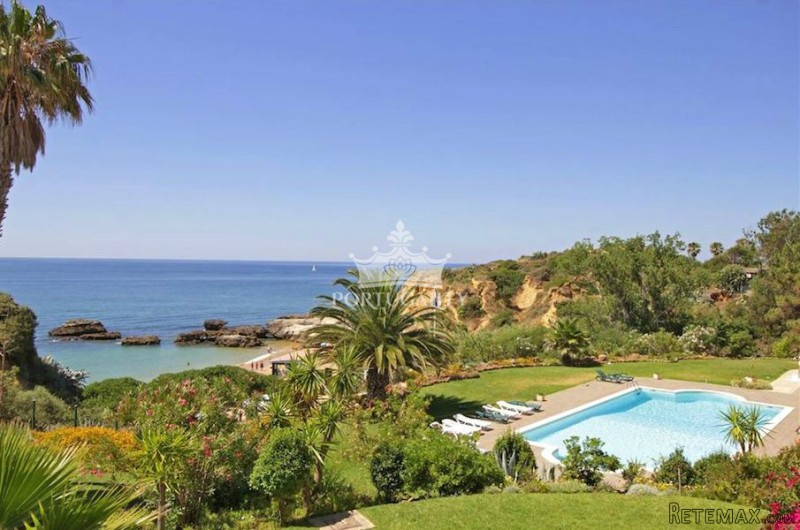 Apartment T1 With Sea View Near The..