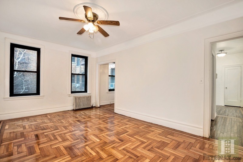 1 bedroom Apartment For Sale: 345.. - 2