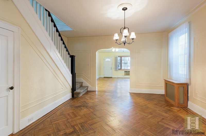3 bedroom Town House For Sale: 6933.. - 2
