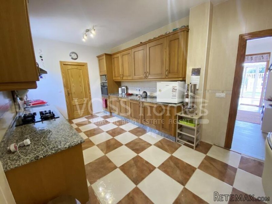 NEW & EXCLUSIVE TO VOSS HOMES - A beautifully presented.. - 13