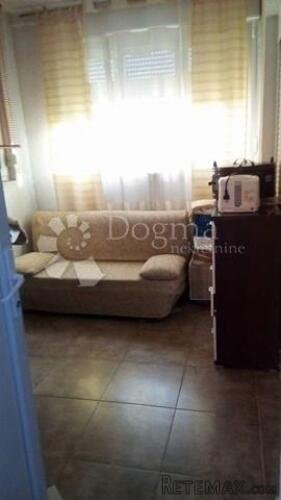 VODICE, lijepo uređen i namješten apartman - 3