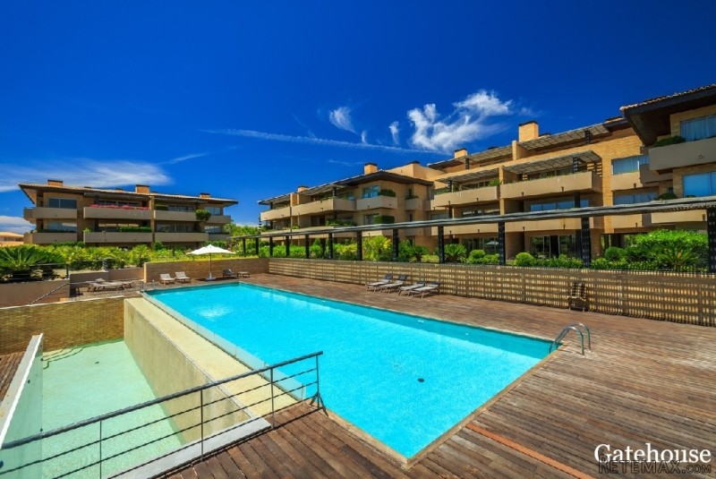 3 Beds Apartment For Sale In Vilamoura..