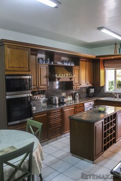 EXCELLENT LOCATION!SPACIOUS !..