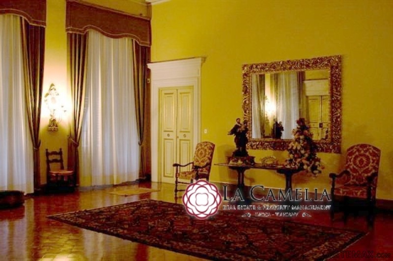 For Sale Apartment Lucca - 2
