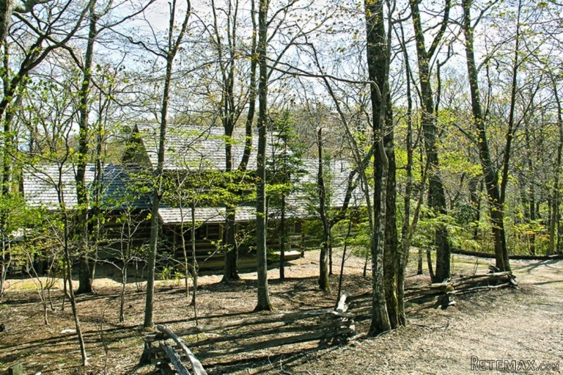 Private Stonebridge View Cabin