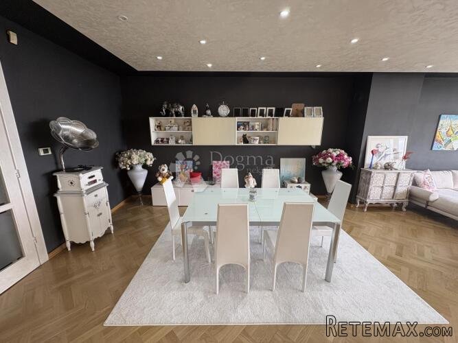 Vrhovec 192 m² – panoramski pogled na Zagreb, terase, garaža - 3