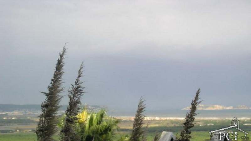 Detached house with sea views in Mas..