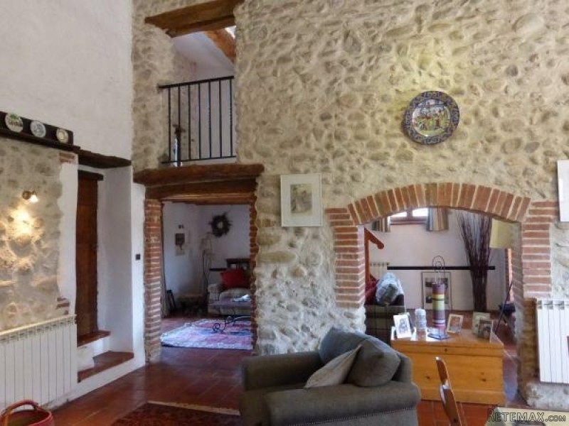 Exceptional Character Stone Farmhouse.. - 2