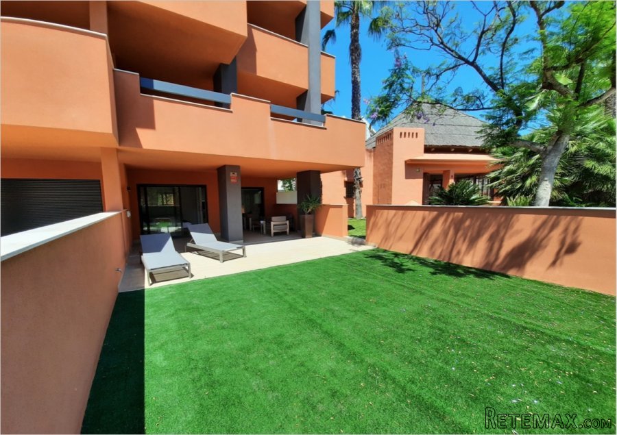 Modern ground floor apartment in Villamartin, Orihuela..