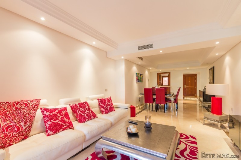 2 Bedroom Ground Floor Apartment - 2