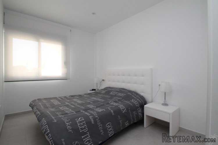 Beautiful new apartment on the ground floor with spacious.. - 7