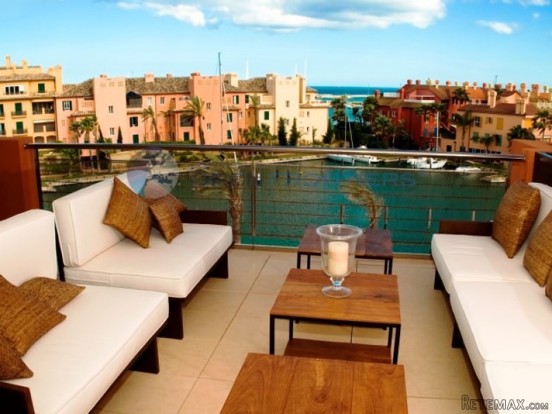 Sotogrande Marina. Ribera Del Marlin