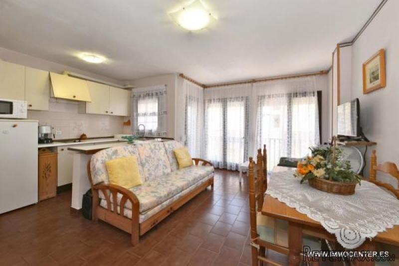 EMPURIABRAVA: Nice apartment in the..