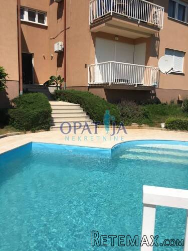 Opatija-Ičići odličan stan 3s+db u zgradi sa bazenom - 2