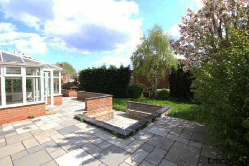 4 bedroom, Detached House house for sale