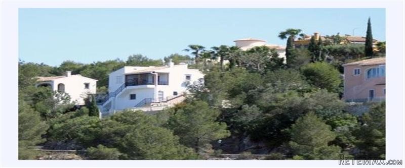 4 Bedrooms - Villa - Alicante - For Sale