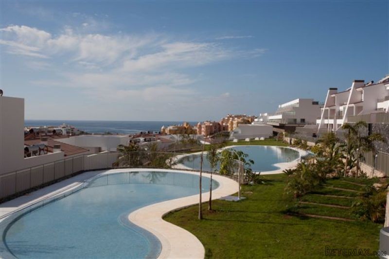 Apartment For Sale in La Caleta..