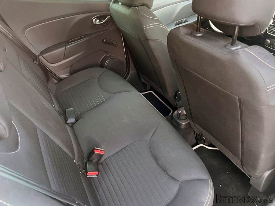 Renault Clio 1.2 Limited - 9