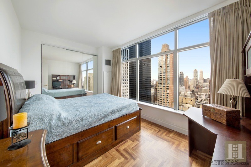2 bedroom Apartment For Sale: 250 EAST.. - 2