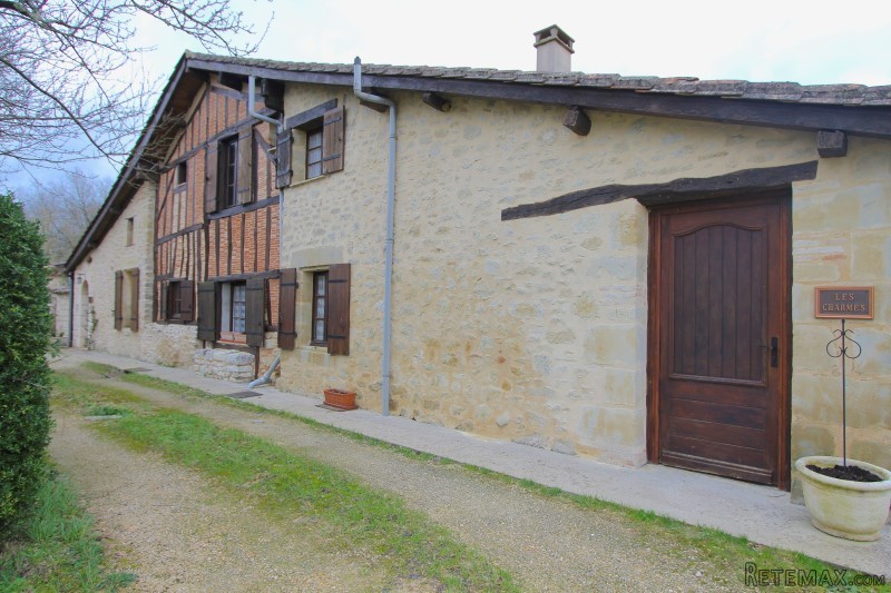 APS2846 *Stunning, restored stone..