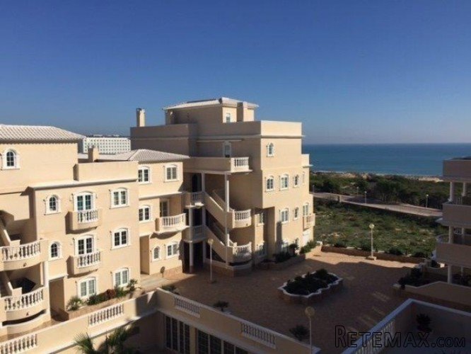 Apartamento con 60 m² construidos distribuidos en 2.. - 3