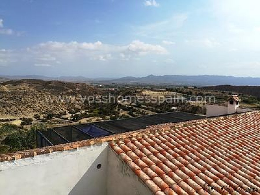 An URBAN plot of 309m2 land for sale, with beautiful.. - 4