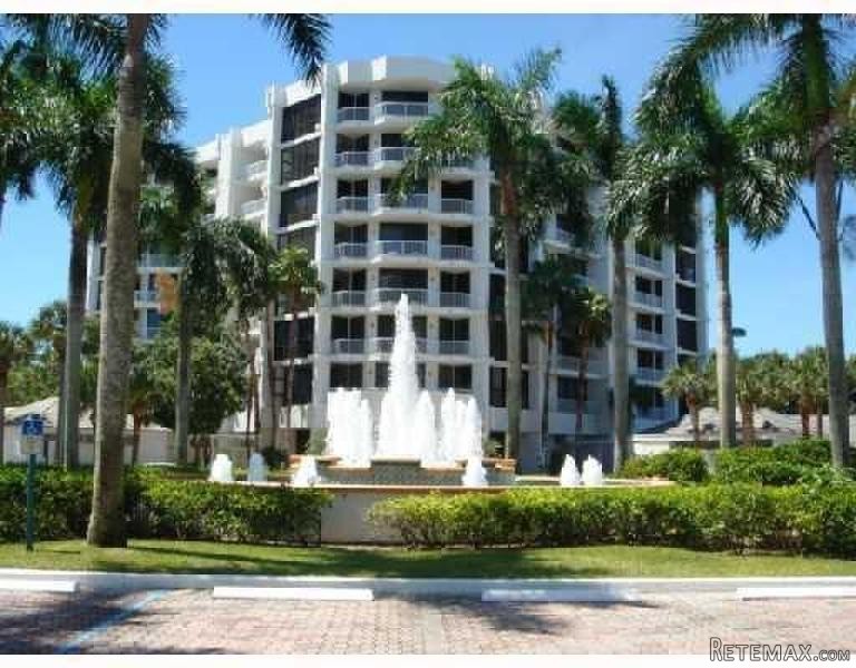 20320 Fairway Oaks Dr #341, Boca Raton..