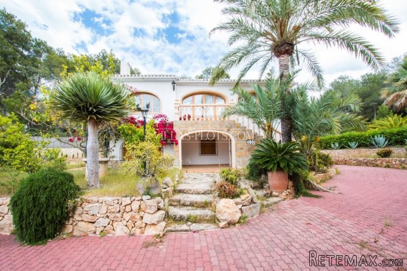 6 Bedroom Villa In Javea