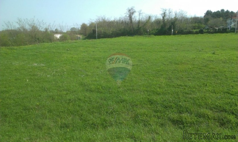 Istra,Krnica, veliko građevinsko zemljište 25eur/m2 - 2