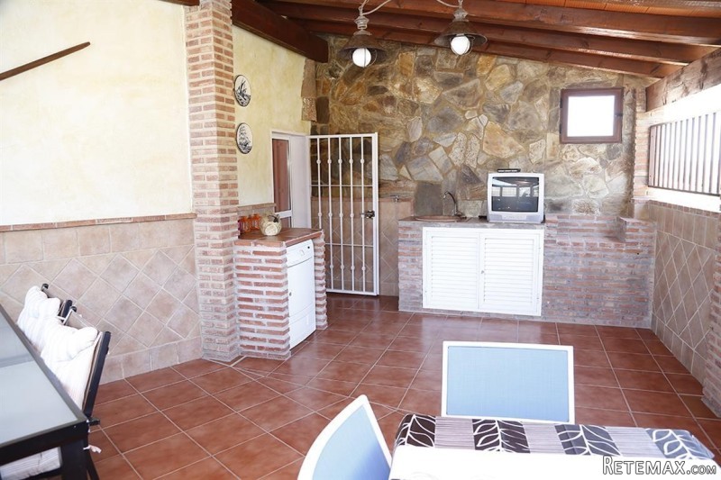 4 Bedroom Penthouse Apartment - 2