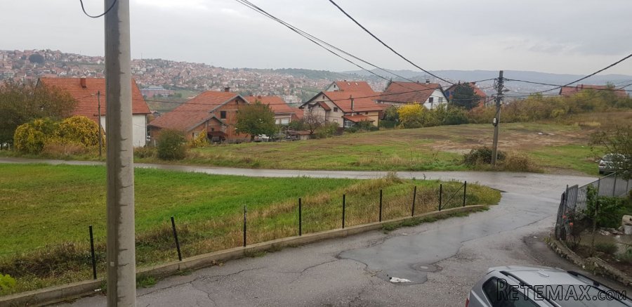 Prodajem kucu u Kaludjerici - 9