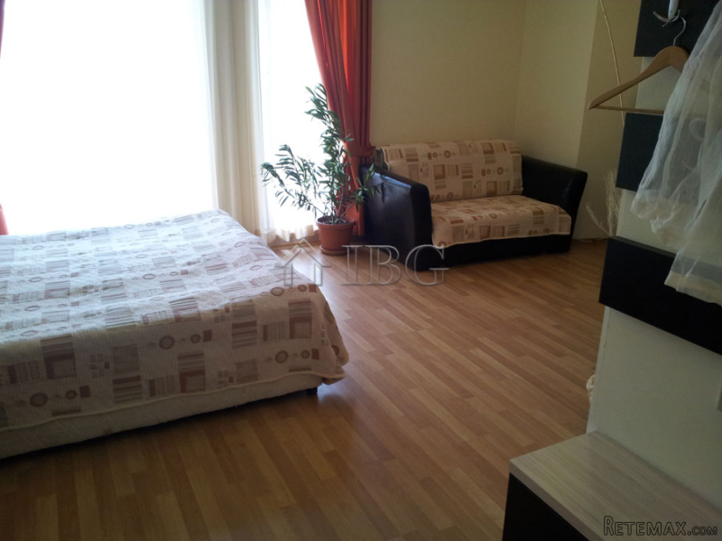 Big studio for sale in Sunny Beach, 400..