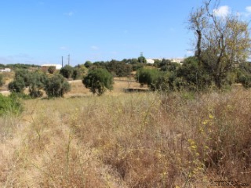 Plot-Villa-Porches-Algarve-for sale