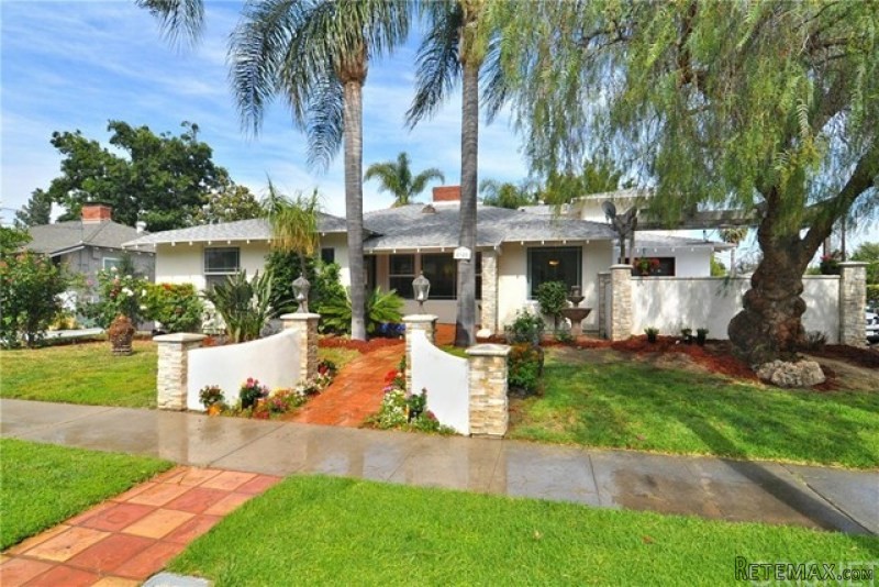 4940 Alcove Avenue | Valley Village..