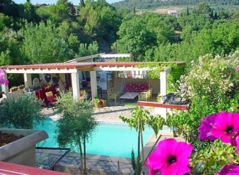 Beautiful Villa With Pool And Views